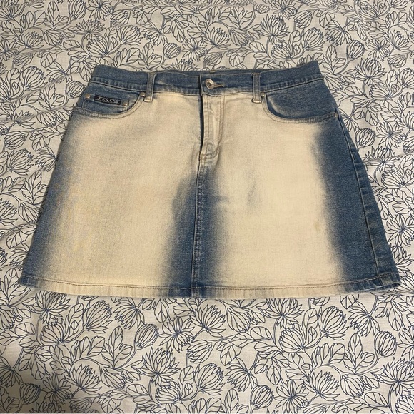 Denim mini skirt - Picture 1 of 5
